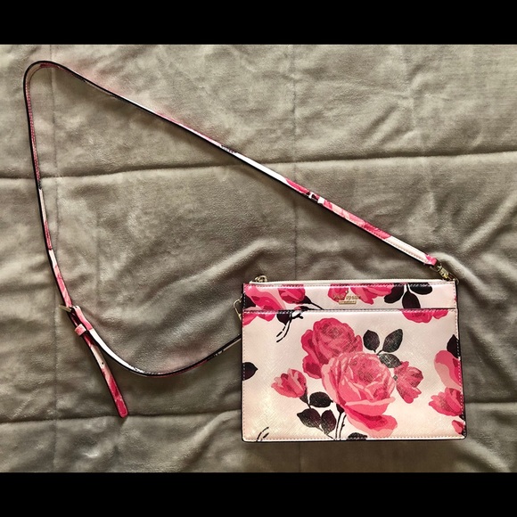 kate spade Handbags - Kate Spade Floral Crossbody